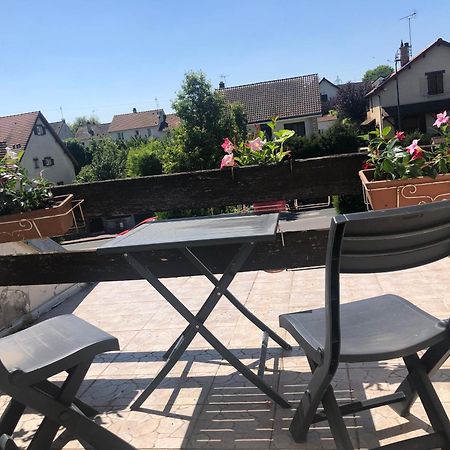 Chelles - Paris - Disneyland Marne La Vallee Exteriér fotografie